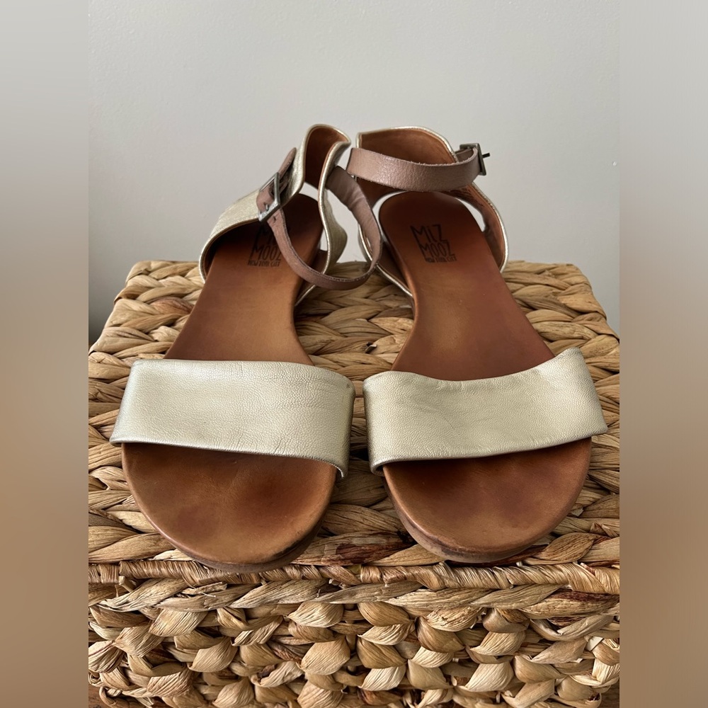 Mix Mooz Alanis Sandal in Pewter, Size 8